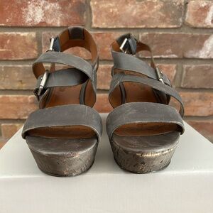 Nine West Gray Platform Shoes with Metallic Straps